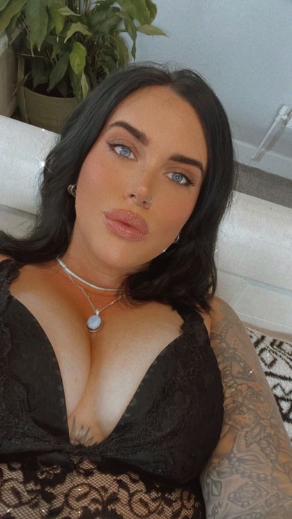watch.me.rae.rae OnlyFans picture