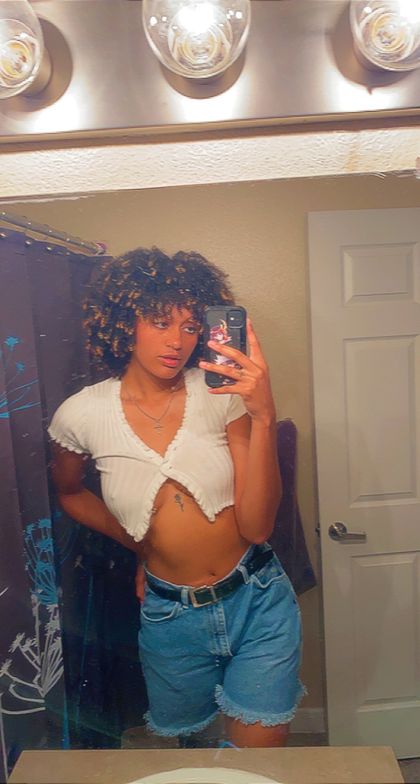 lexes-sama OnlyFans picture