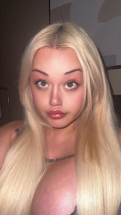 gabrielee OnlyFans picture