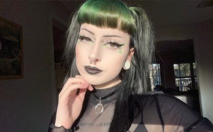 Best Hot OnlyFans Accounts near South Carolina, USA | FansMetrics.com