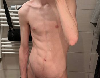 HungSlimBoy_XXL