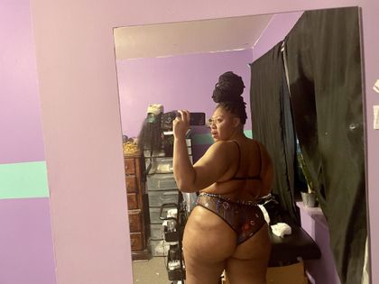 phatnjuicie OnlyFans picture