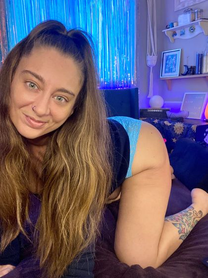 novva19noxx OnlyFans picture