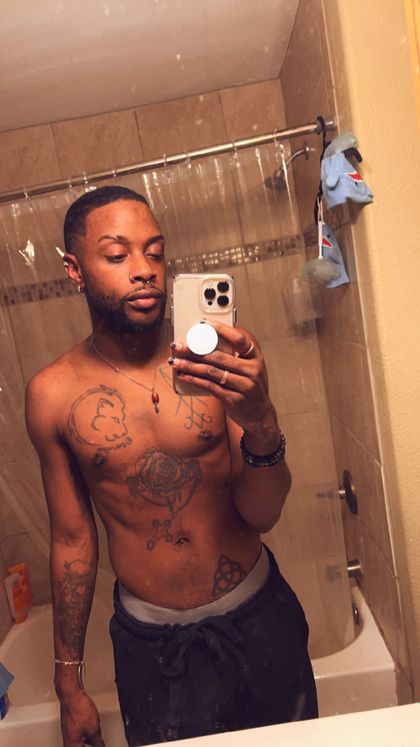 badbrujo OnlyFans picture