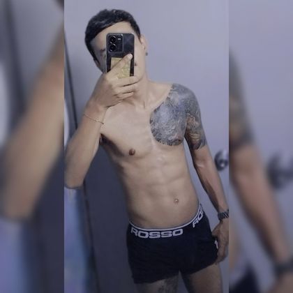 rossolnwzaa OnlyFans picture