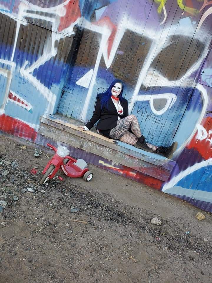 livingdeadgirl92 OnlyFans profile picture