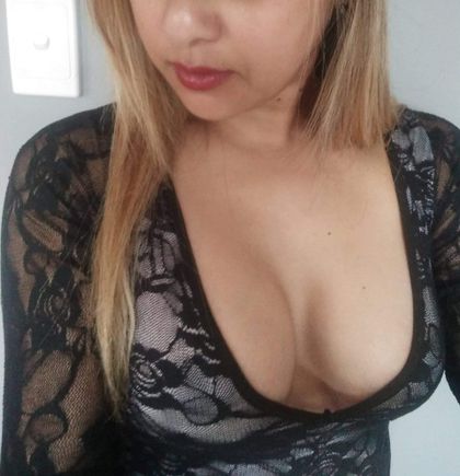 therealsecrethotwife OnlyFans picture