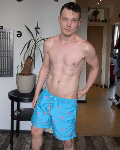 younge92 OnlyFans picture