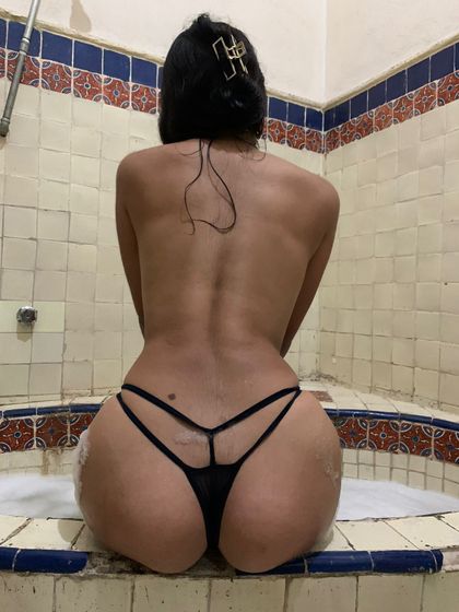 healthytonaugthy OnlyFans picture
