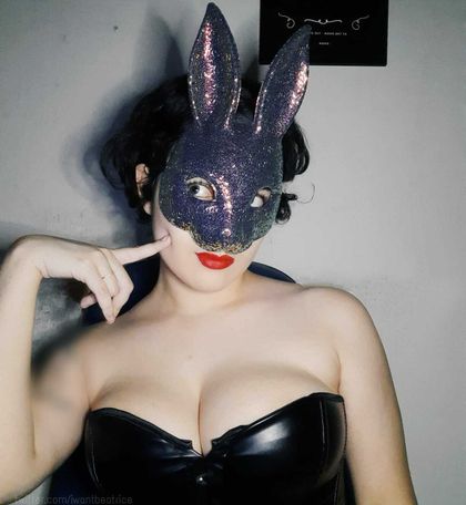iwantbeatrice OnlyFans picture