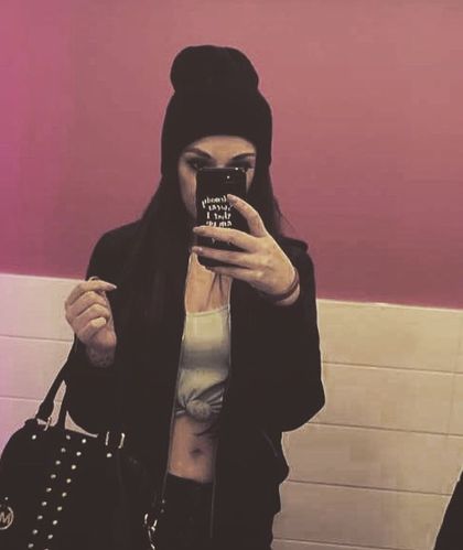 solemnlyswear OnlyFans picture