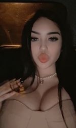 queenbri69 OnlyFans - Free Trial - Photos - Socials | FansMetrics.com