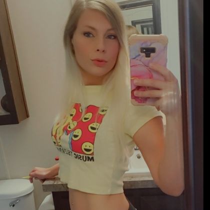 loveemyli OnlyFans picture