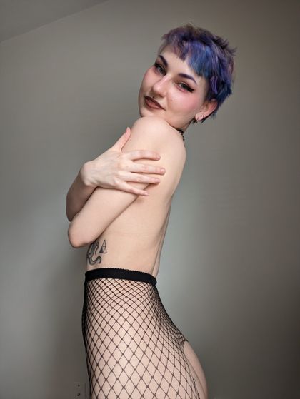 cheekynova OnlyFans picture