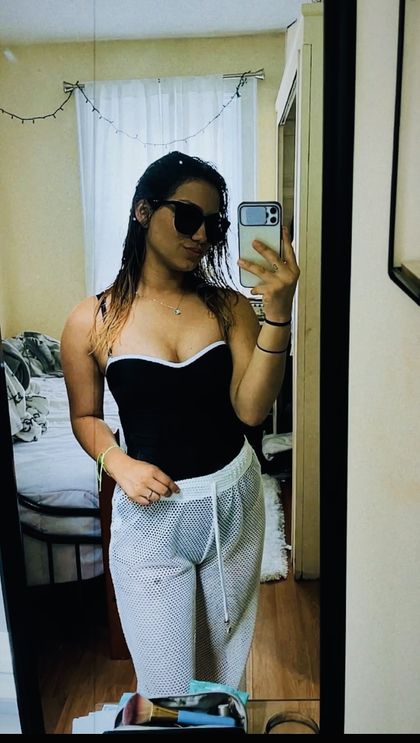 nicolle_13 OnlyFans picture