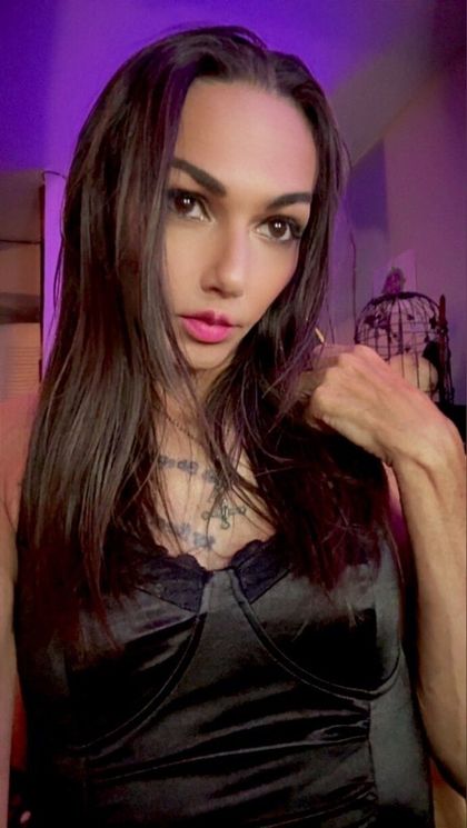 aurorarav3n OnlyFans picture