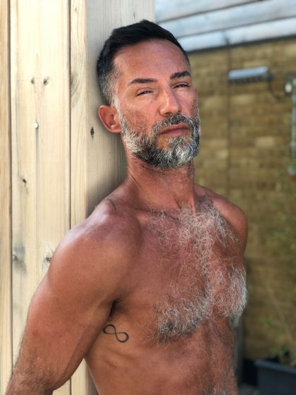 thilondon1 OnlyFans picture