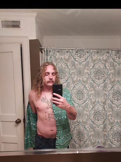 longblondehippie OnlyFans picture