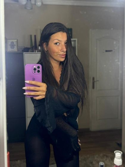 ash.baker OnlyFans picture