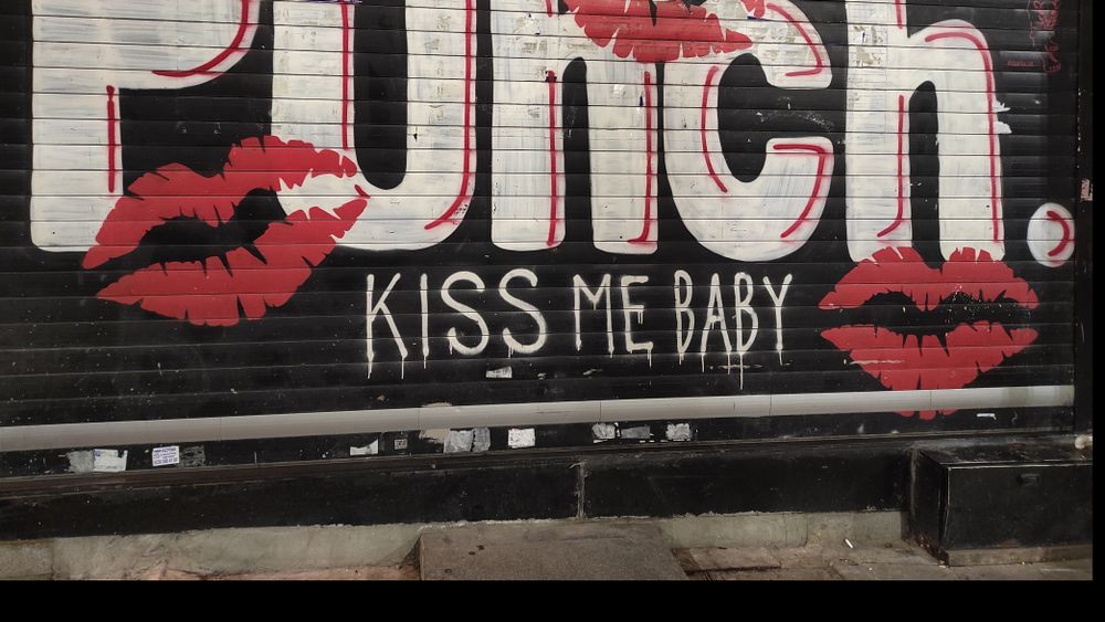 lipsticktraces OnlyFans profile picture