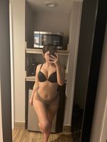 bubbles199 OnlyFans - Free Trial - Photos - Socials | FansMetrics.com