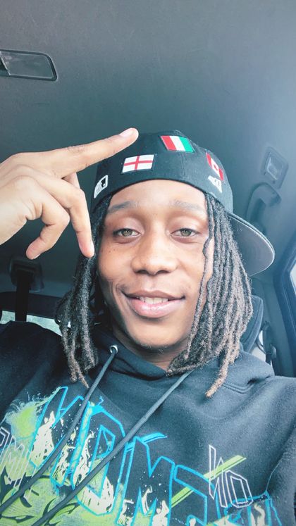 mrmalelatonin7 OnlyFans picture