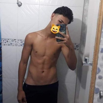 riley_brooks777 OnlyFans picture