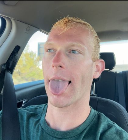 ethan8r OnlyFans picture