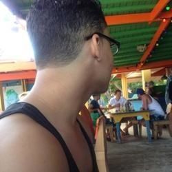 uuncle OnlyFans picture