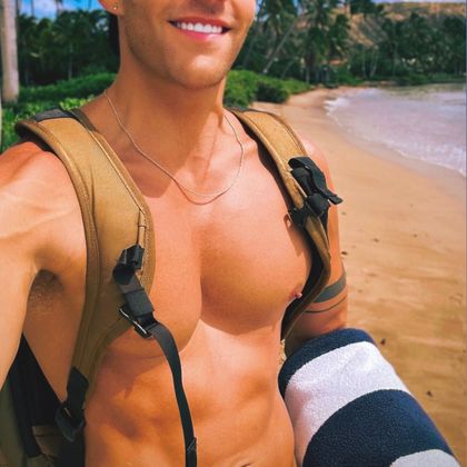 adventurousbronico OnlyFans picture