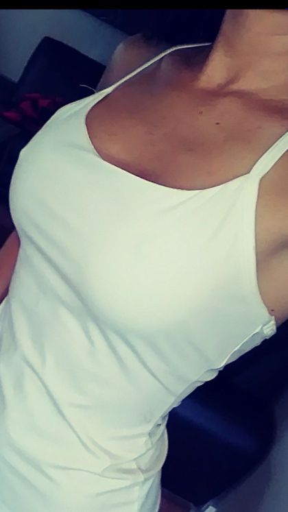 thewolfswife OnlyFans picture