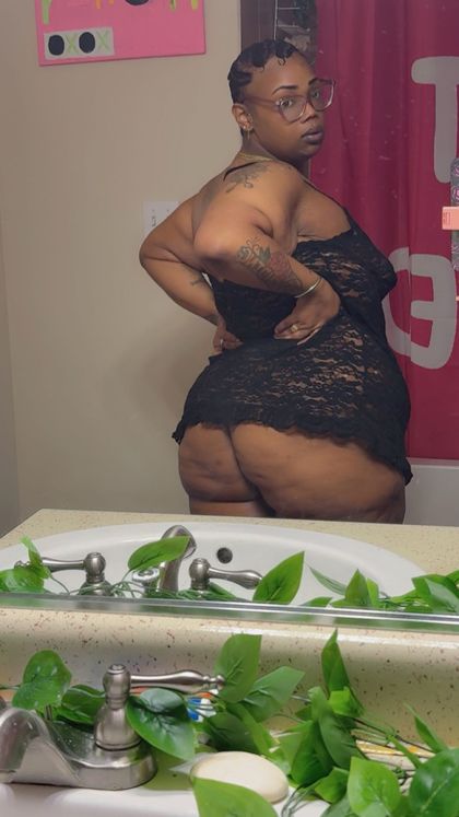 honeyypeee OnlyFans picture
