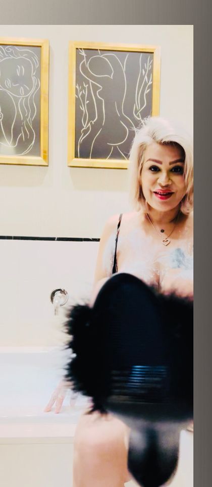 myralachula OnlyFans picture