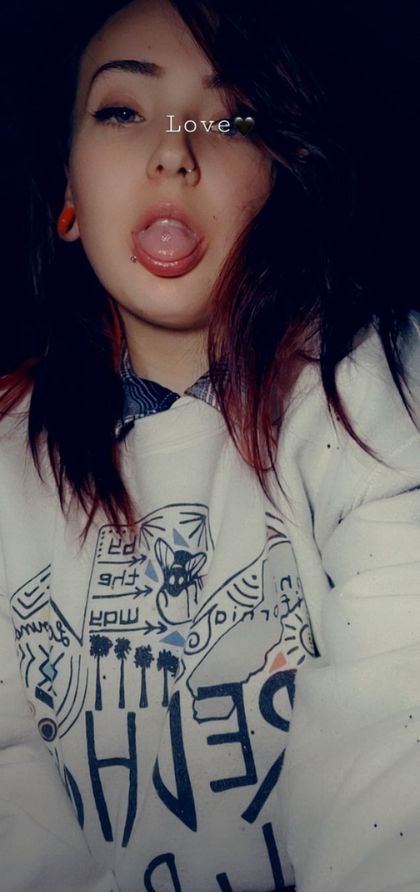 stonerbitch217 OnlyFans picture