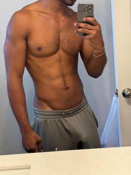 oilflash OnlyFans picture