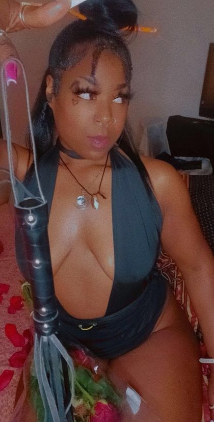 theerealvixen OnlyFans picture