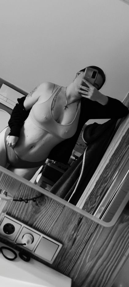 user_lucia OnlyFans picture