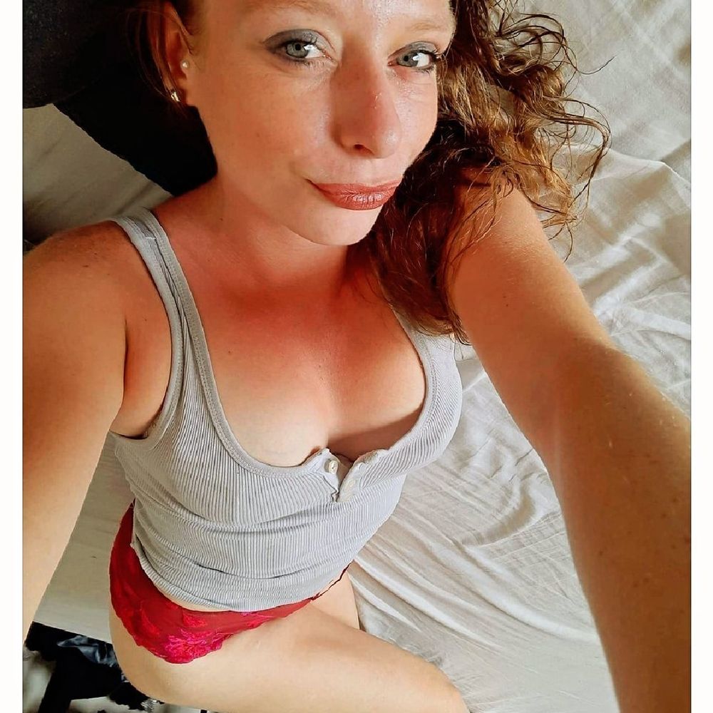 ladyjofficial OnlyFans profile picture
