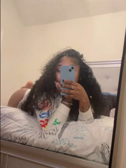 urdreamwife OnlyFans picture