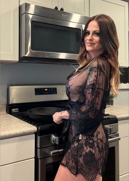 kelleewithani OnlyFans picture