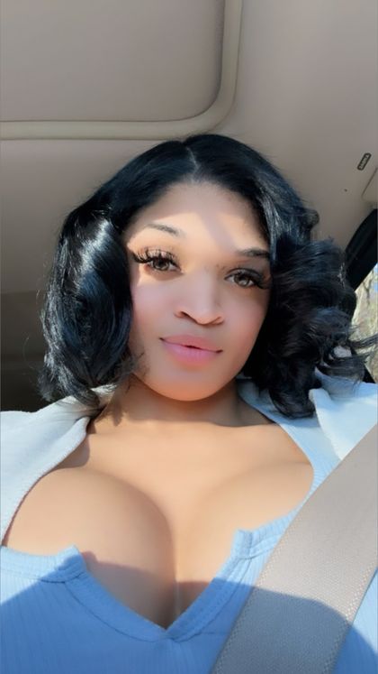 indialuxe OnlyFans picture