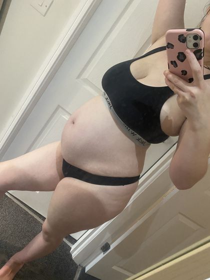 sexypregnantroxy OnlyFans picture