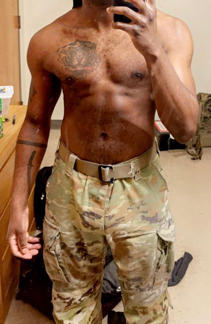 armydick OnlyFans picture