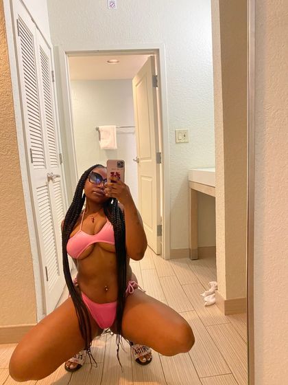reaaalbebee OnlyFans picture