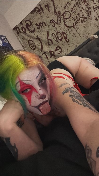 sp00kybitch OnlyFans picture