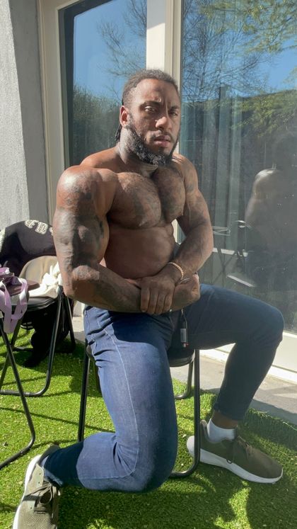 hugeables OnlyFans picture