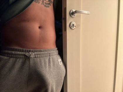 u18652563 OnlyFans picture