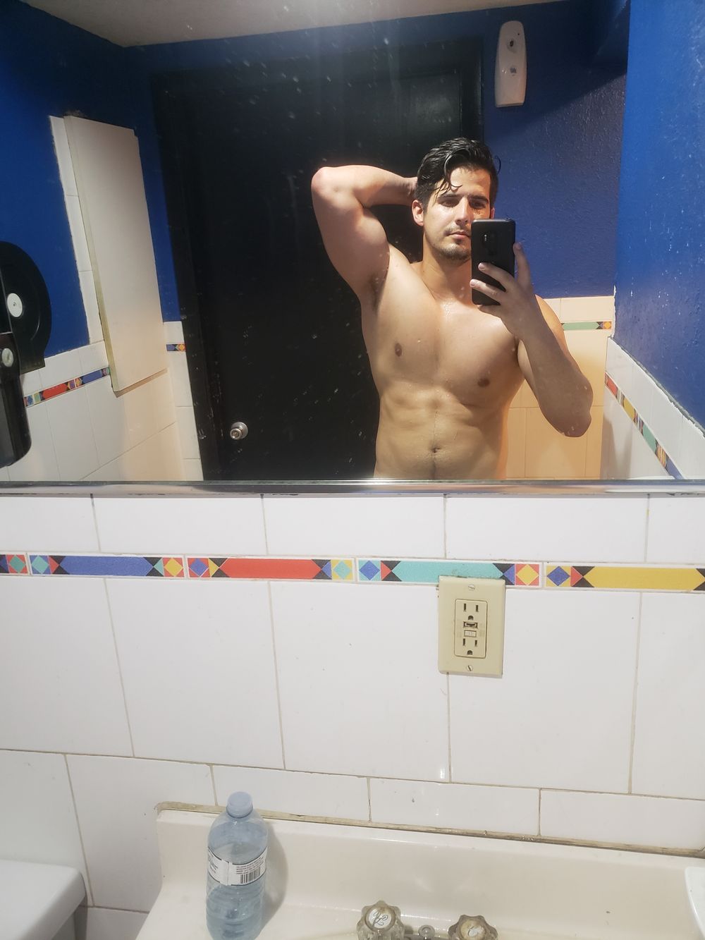 u183131294 OnlyFans profile picture