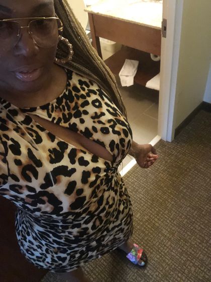 hottwifee OnlyFans picture
