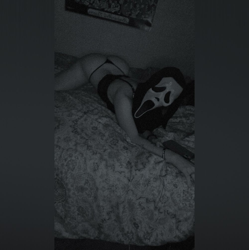 emojem OnlyFans profile picture